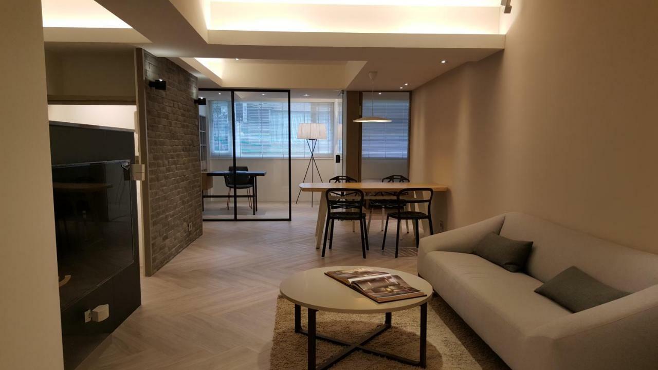 3 Bedrooms And 1 Study And 3 Bathrooms Near Taipei 101 & Mrt 外观 照片