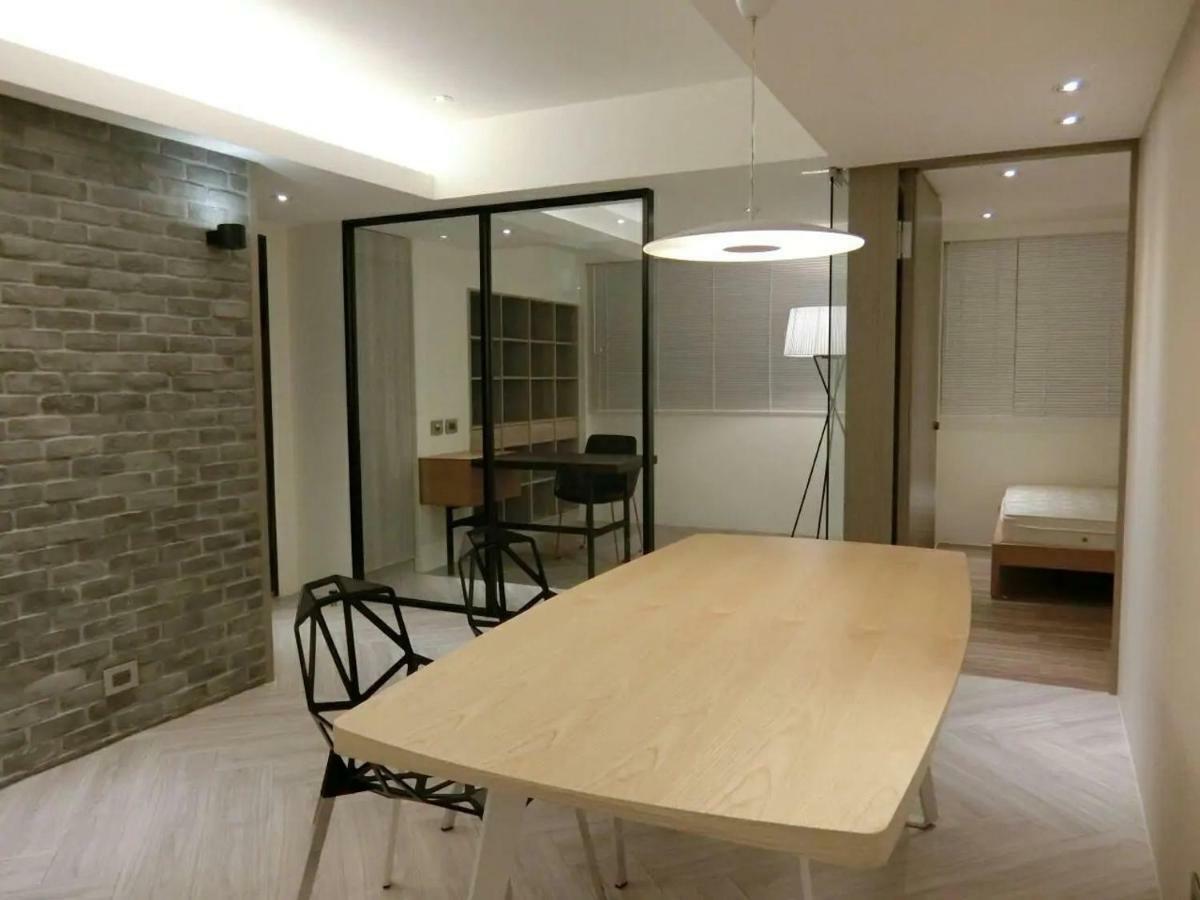 3 Bedrooms And 1 Study And 3 Bathrooms Near Taipei 101 & Mrt 外观 照片