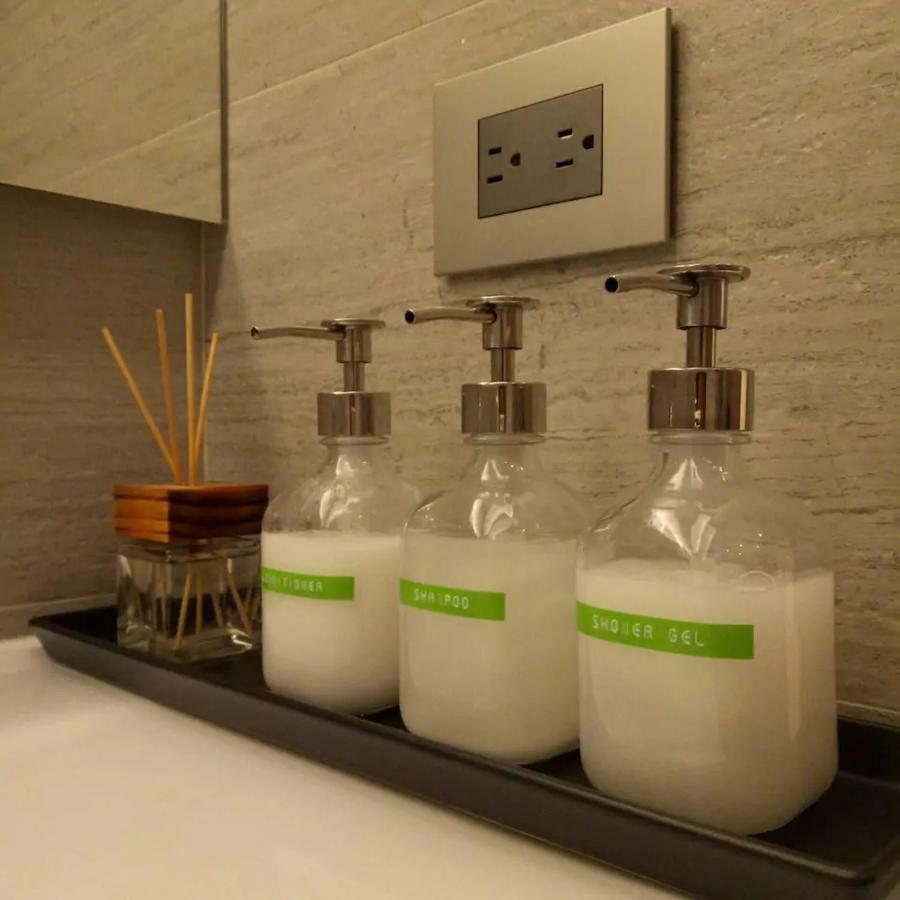 3 Bedrooms And 1 Study And 3 Bathrooms Near Taipei 101 & Mrt 外观 照片