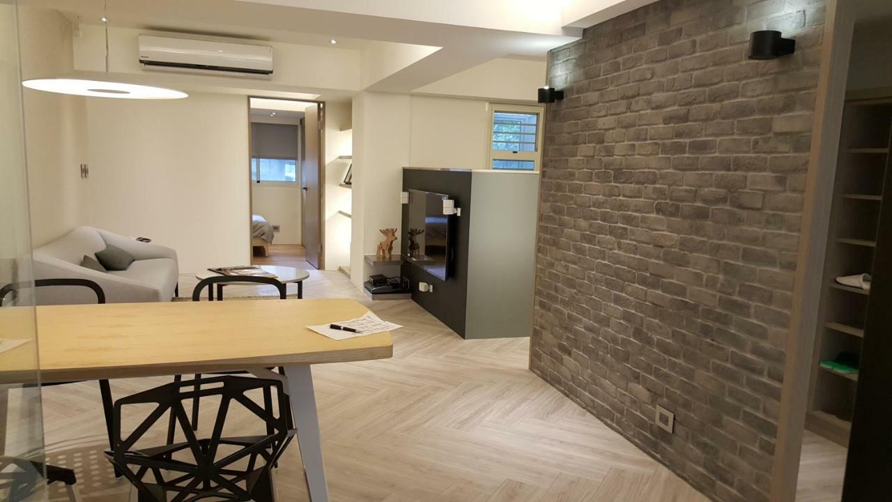 3 Bedrooms And 1 Study And 3 Bathrooms Near Taipei 101 & Mrt 外观 照片